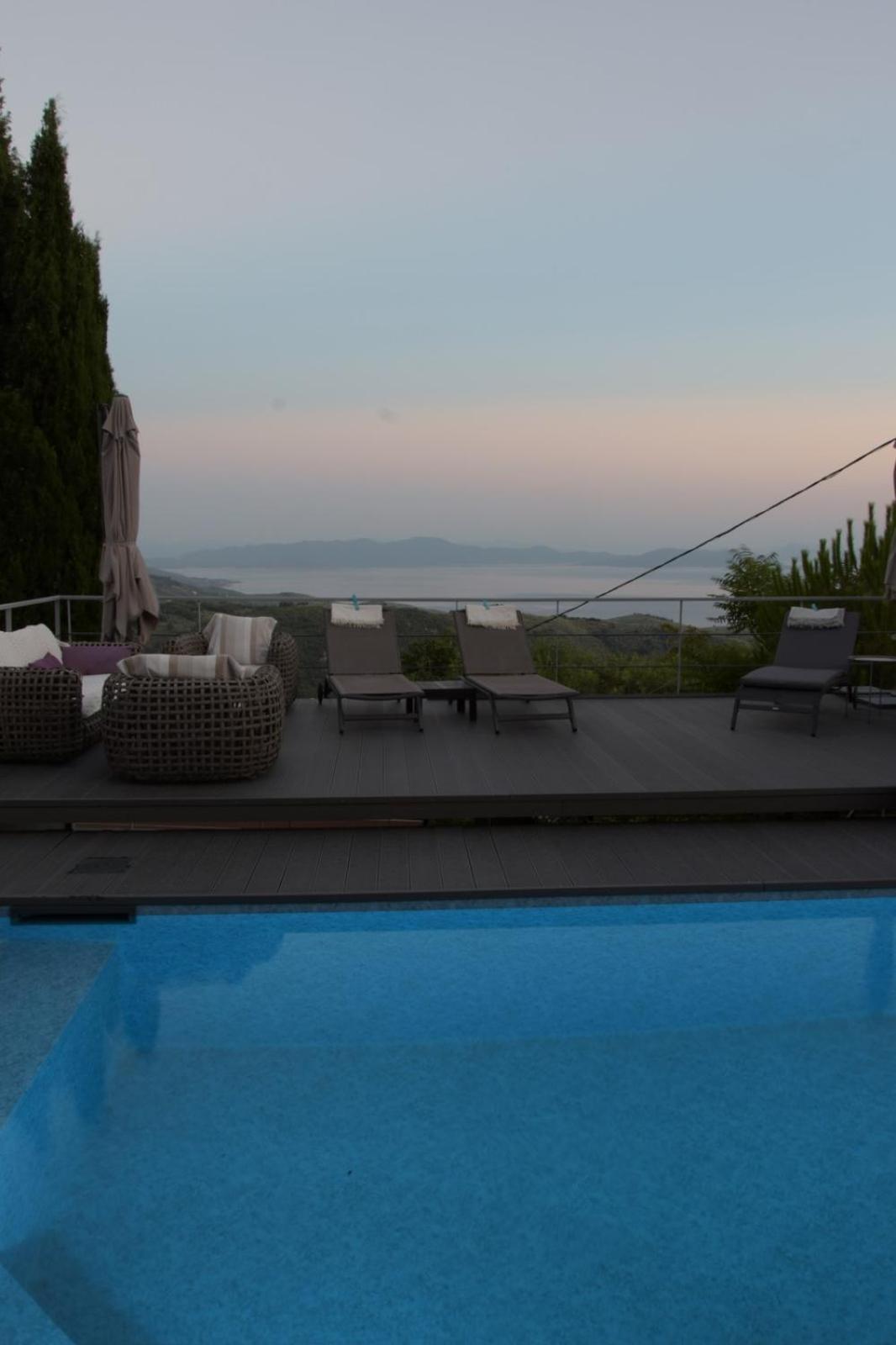 Pacithea Villas Mileai Exterior photo
